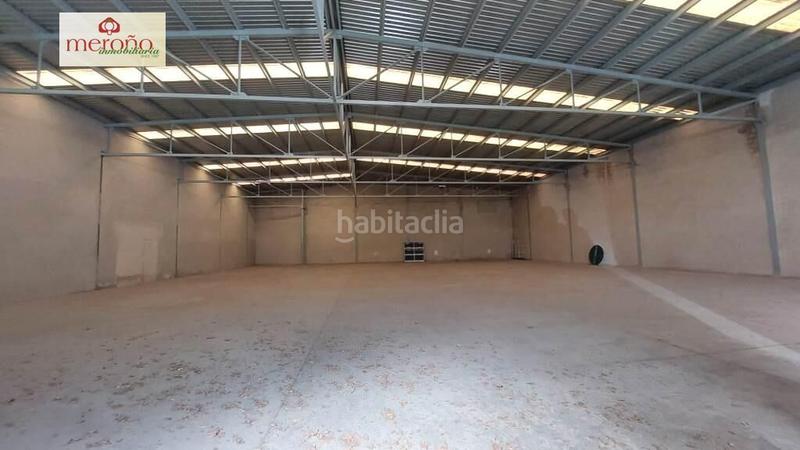 Foto ad9a7454-857b-4c3a-b26a-44d2832c1a63. Location bâtiment à usage industriel dans Nou Altabix Elche / Elx