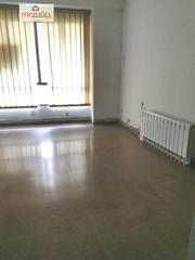 Rent Office space in Centro. Oficina alquiler centro