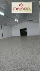 Industrial building in El Toscar