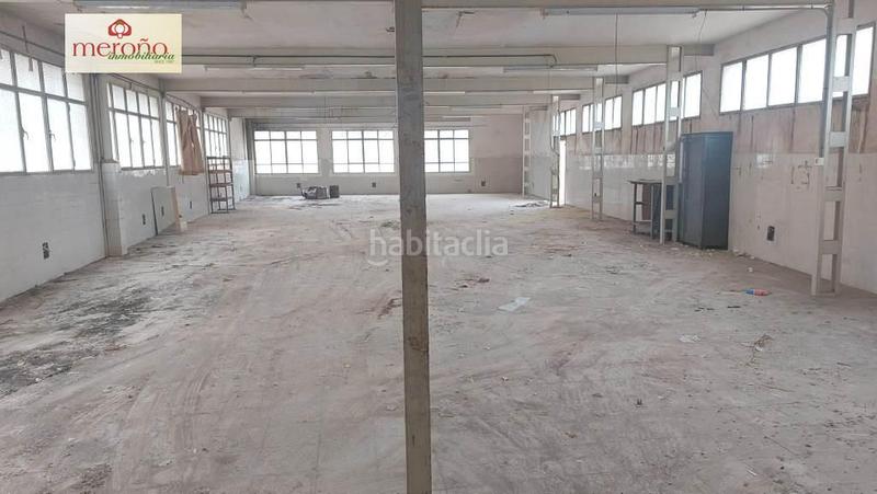 Foto 733e7da1-dfb8-4316-a5c9-499eb2cbfa59. Rent industrial building in Centro Elche / Elx