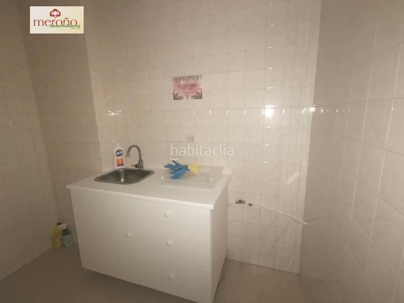 Foto 532fdeee-c74e-427a-b4a1-5fea4d56a7b3. Rent business premise in Centro Elche / Elx