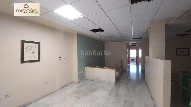 Foto 229d4a1c-649d-496c-92c2-198cfa84a874. Rent business premise in Centro Elche / Elx