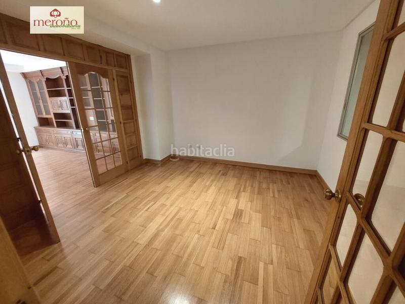 Foto 69a635f8-d456-4c2f-a03f-19fac6e99582. Location appartement dans Centro Elche / Elx