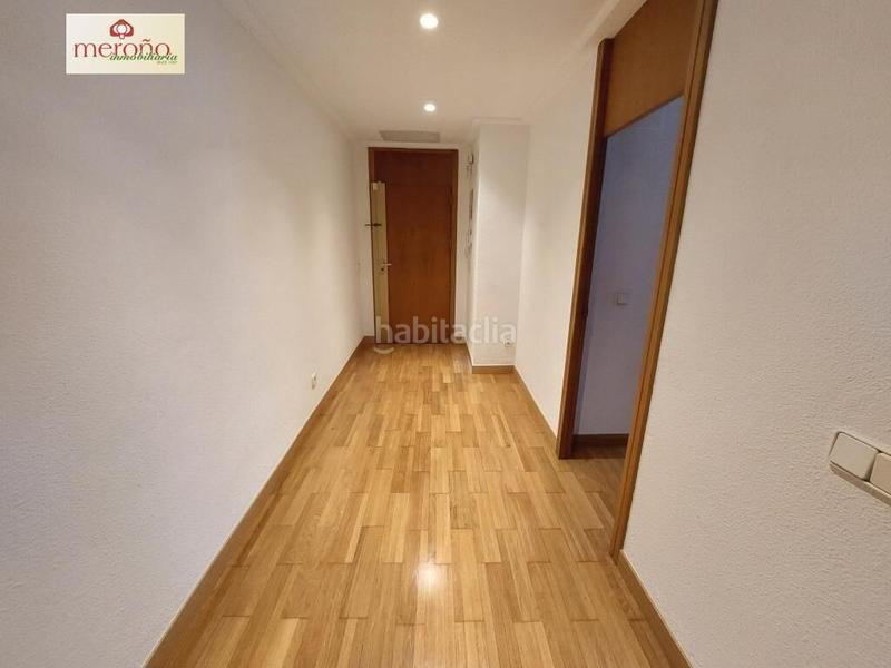 Foto 872bd471-b5d4-42dc-b84c-6194d97a8b3a. Location appartement dans Centro Elche / Elx