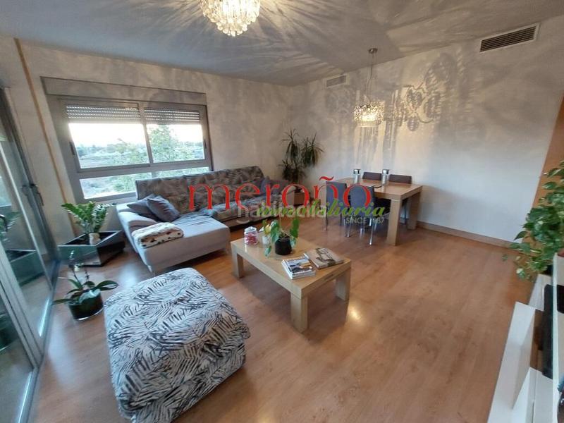 Foto a4a99dda-b0be-48b8-87c2-87cfe8738119. Etagenwohnung mit heizung parking pool in Sector V Elche / Elx