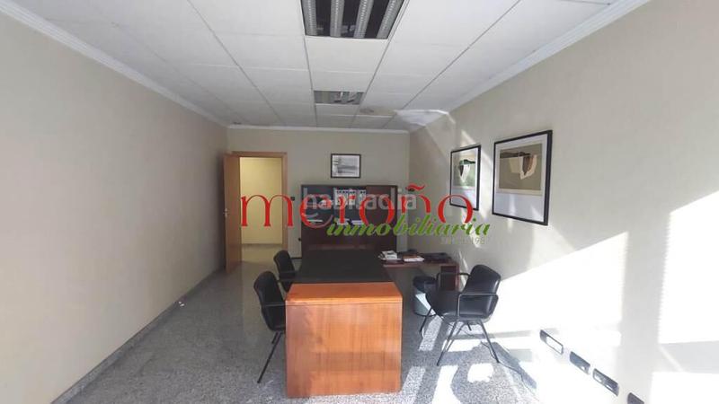 Foto 0753457d-01ed-4fe9-a6e8-3a5421a75b91. Rent office space in Sector V Elche / Elx