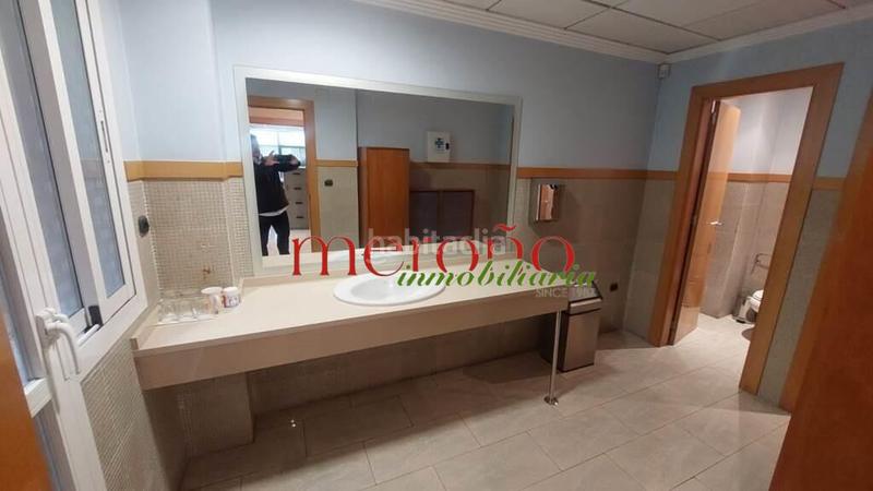 Foto 0cf814e6-e416-4597-86de-68678bf957a9. Rent office space in Sector V Elche / Elx