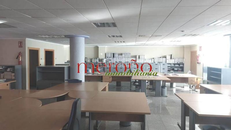 Foto de6d211b-292c-4c8a-ba28-1d94f15a9f2a. Rent office space in Sector V Elche / Elx