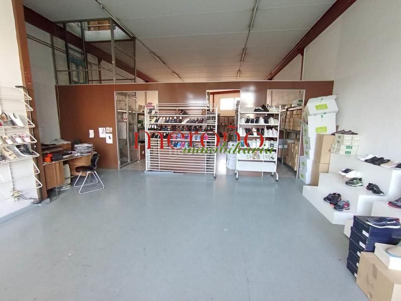 Foto 6b22a1c2-d038-4830-afa8-9f0caf5bec54. Rent industrial building in San Crispín Elche / Elx