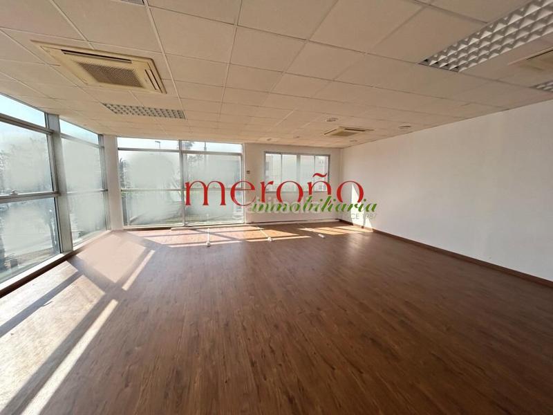 Foto 21a3a241-a914-4626-9e95-a38aca4d4cac. Miete büro in Torrellano Elche / Elx