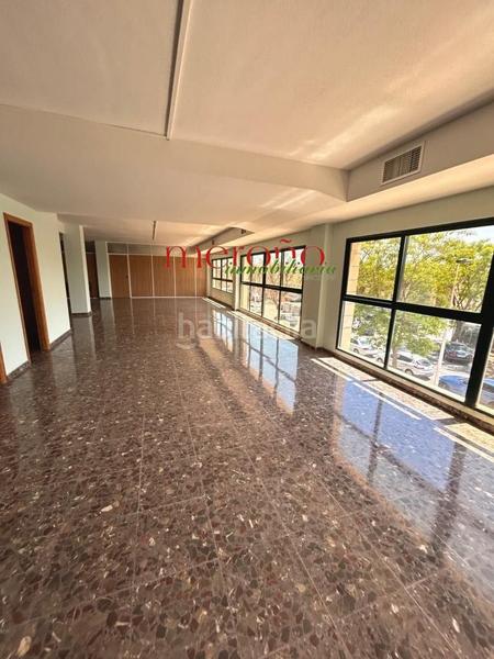 Foto f46e4482-1608-4032-8784-bcae4f1de9b7. Rent office space with heating in Torrellano Elche / Elx