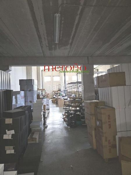 Foto 2cedf8e0-4c4a-4c01-b322-dcd2712a8a5f. Capannone industriale in Plaza Castelar - Mercado Central Elda