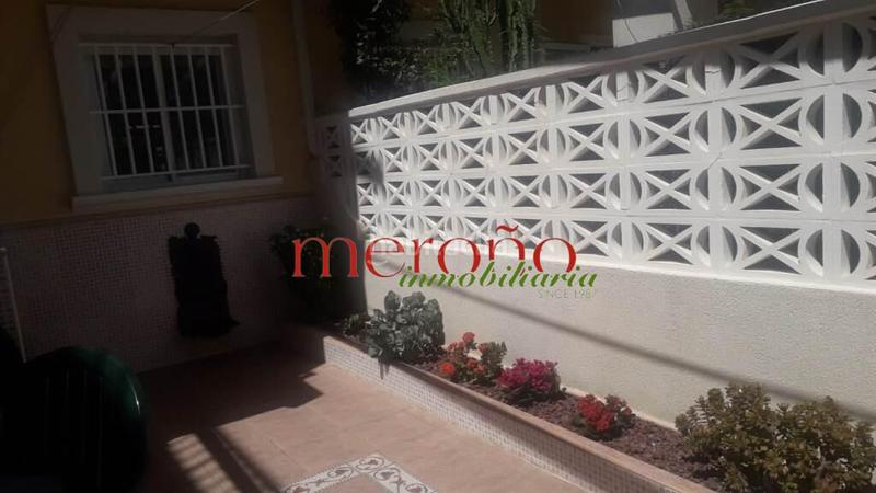 Foto e484e8cf-a4d1-4c6c-a3a3-9ff1eb6dfe4b. Affitto piano terra in Gran Playa Santa Pola