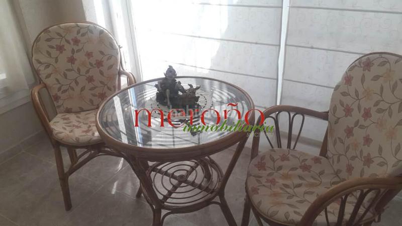 Foto cee5cd1e-9498-426b-9aae-a62f76bc02c1. Location rez-de-chaussée dans Gran Playa Santa Pola