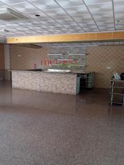 Lloguer Local Comercial a Ciutat Esportiva. Local altabix