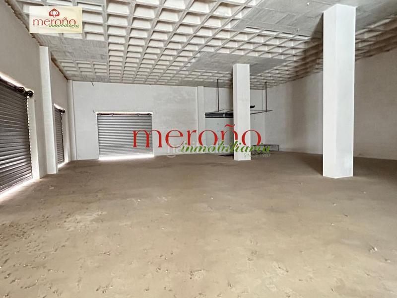 Foto d997092b-cb51-4e9f-af1b-82aa5f35af88. Rent industrial building in Jubalcoi Elche / Elx