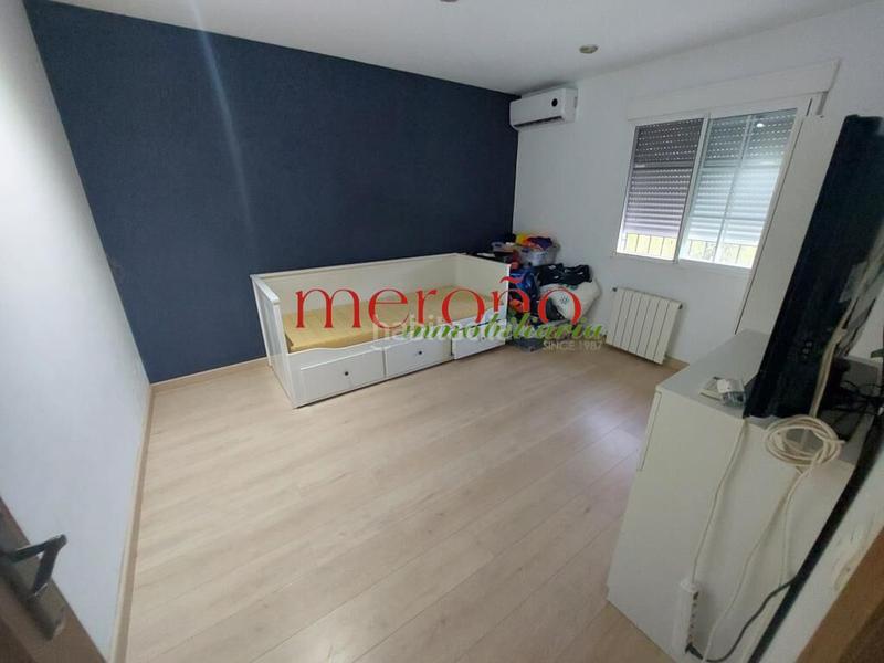 Foto d610739b-3abe-4738-85a5-ff25fe46c891. Rent chalet with heating pool in La Algoda - Matola - Llano de San José Elche / Elx