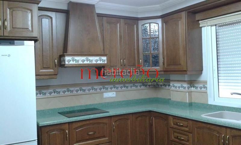 Foto 7fc19893-c5fd-4910-8b11-d7e7f978918c. Chalet with parking in Alzabares Elche / Elx