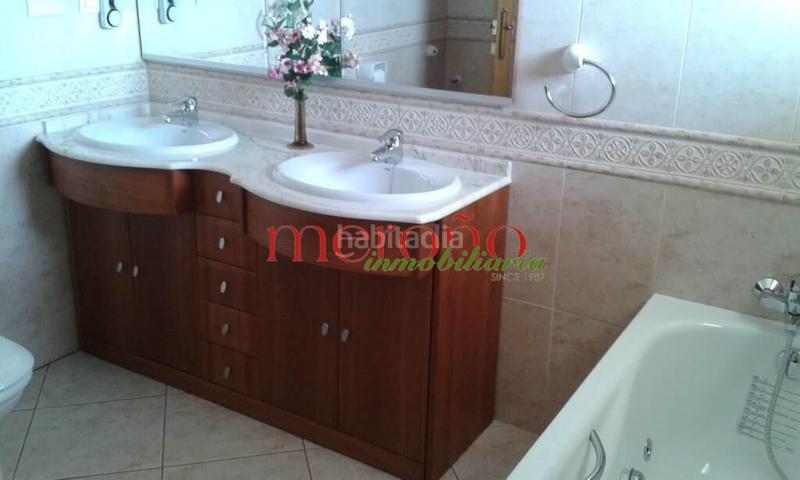 Foto b5a66f05-7c17-40fd-99d5-3972e3e446c6. Chalet with parking in Alzabares Elche / Elx