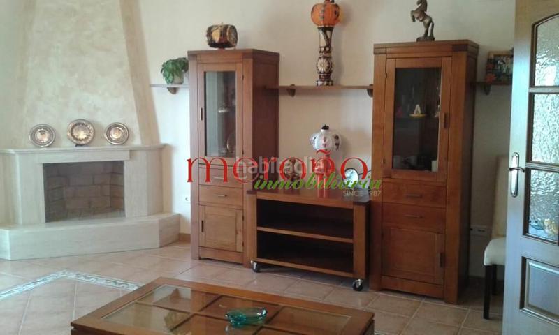 Foto d5cc5ee0-4c93-4bd4-8a61-c6e701c703c1. Chalet with parking in Alzabares Elche / Elx