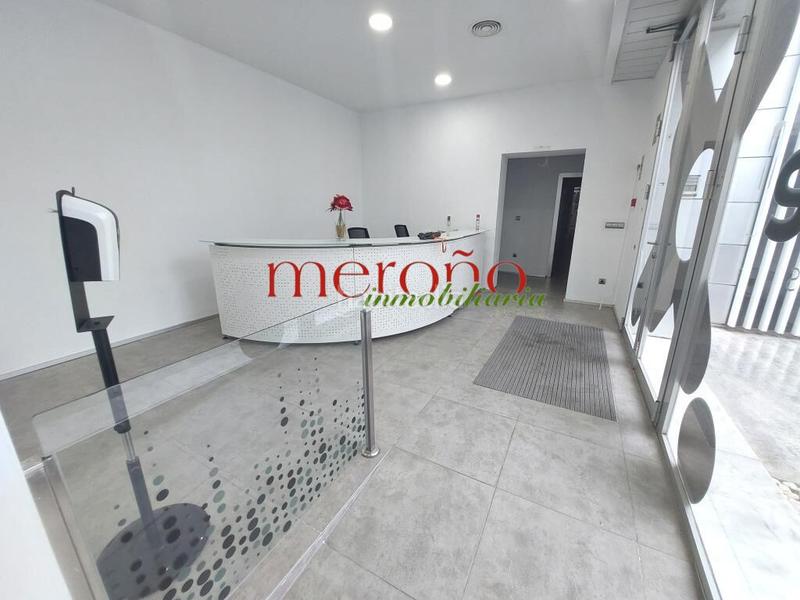Foto 15926ee9-107c-444a-9fc2-a2b4bd6b4a42. Miete büro in Alzabares Elche / Elx