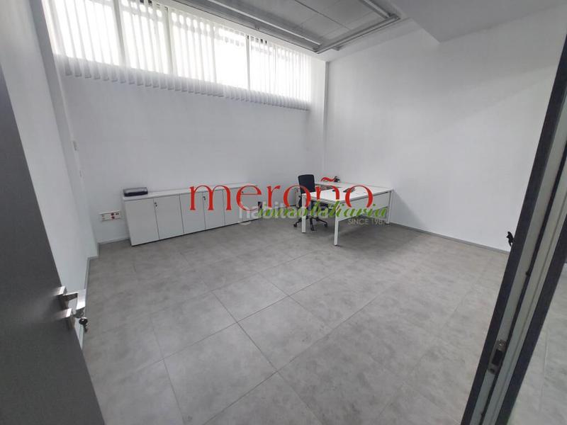 Foto dd04d1a9-86b3-4306-b701-7456d6e89afc. Miete büro in Alzabares Elche / Elx