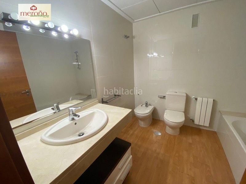 Foto b390fd18-255d-4019-8738-249a5f5984f6. Location appartement avec chauffage parking dans Centro Elche / Elx