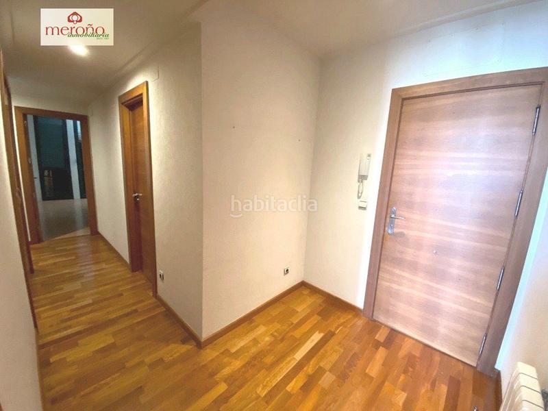 Foto e11c2622-1c5e-4147-8ece-0e5196b3a288. Miete etagenwohnung mit heizung parking in Centro Elche / Elx