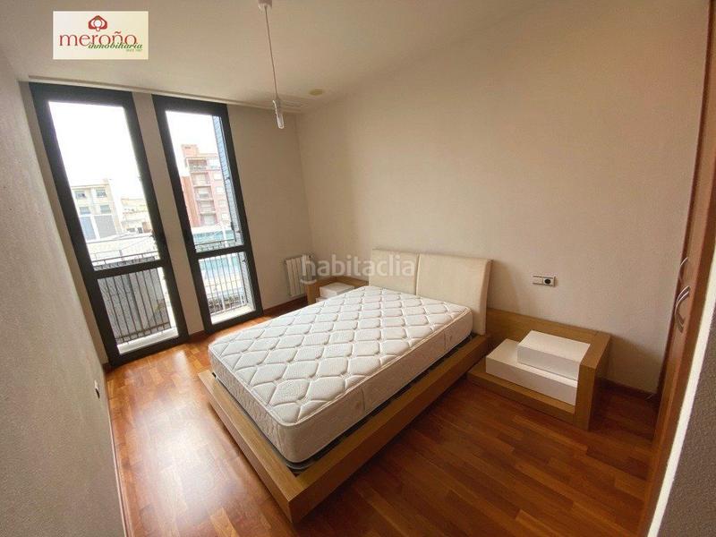 Foto a21b30dc-8336-43c7-b5fe-a58463d586f4. Rent flat with heating parking in Centro Elche / Elx
