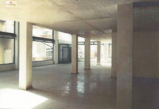 Rent Business premise in El Mercado - Plaza de Toros. Local villena