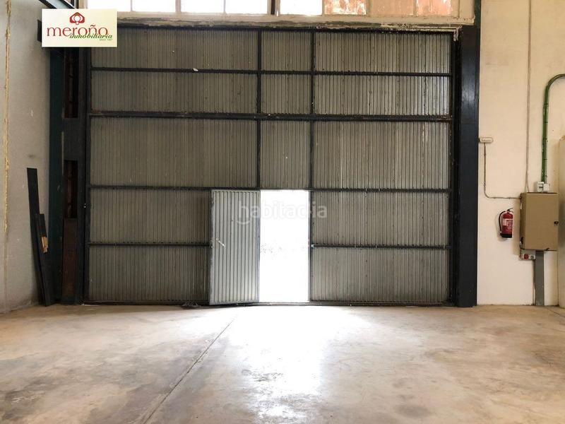 Foto ad5e0f60-8c0e-4486-9b45-5d004d53a84f. Affitto capannone industriale in Crevillente