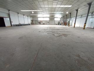 Lloguer Nau industrial a La Portalada. Nave  logistica e industrial con gran campa
