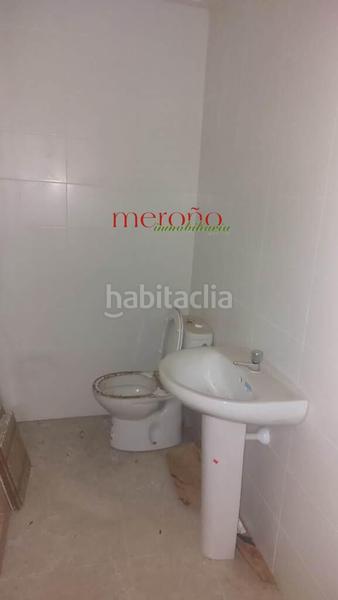 Foto 6ee7d5fd-cc0d-4e73-9a8a-9f32566bbfc6. Rent business premise in Peña de las Águilas Elche / Elx