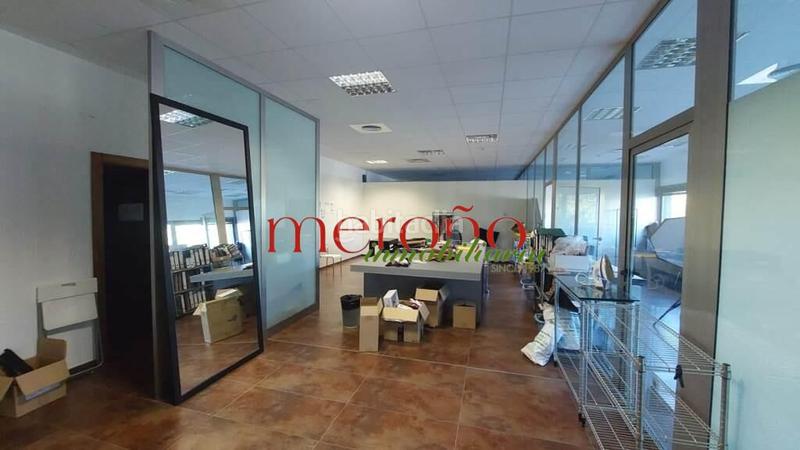 Foto fb691b9e-9cb9-4ebc-8c88-5ad9560b20f3. Miete büro in Torrellano Elche / Elx