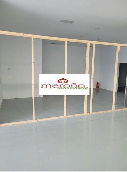 Foto f3a0f9c3-a4d0-477b-b7ea-612810e6128b. Rent business premise in Jubalcoi Elche / Elx