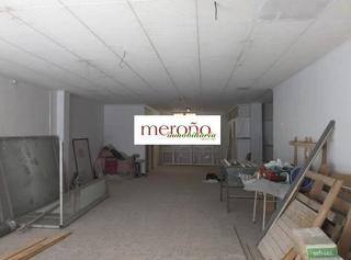 Lloguer Local Comercial a San Crispín. Local carrus