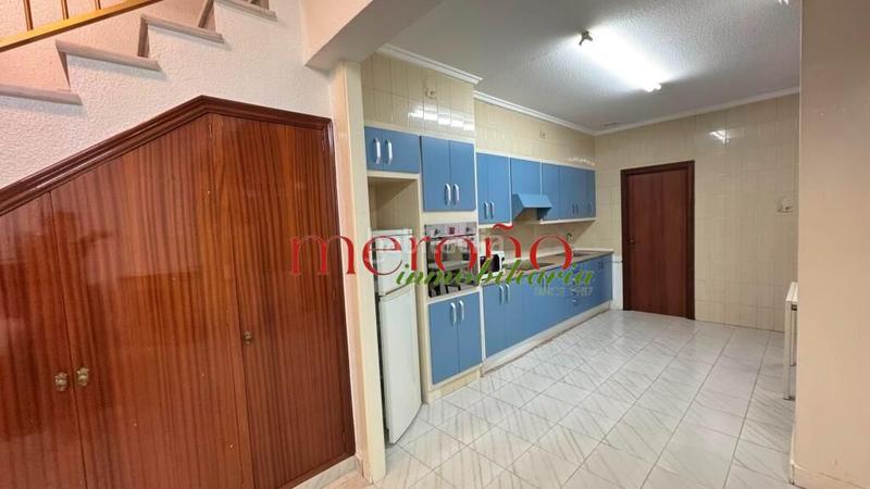 Foto bcc520ba-6272-412d-a8cc-e4f055baa090. Alquiler dúplex duplex alquiler corazon jesus en Reina Victoria - Miguel Hernández Elche / Elx