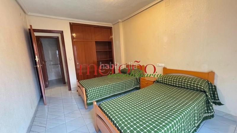 Foto 2fdb94a8-6c99-4b35-87ec-39a95b4ff404. Miete zweistöckige wohnung in Reina Victoria - Miguel Hernández Elche / Elx