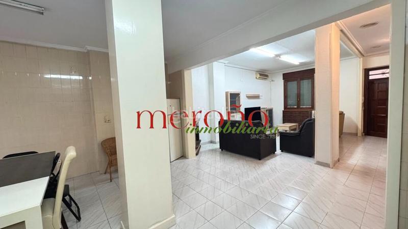 Foto 49a870bc-f028-4e8c-8fd3-df0ab3e8cde4. Miete zweistöckige wohnung in Reina Victoria - Miguel Hernández Elche / Elx