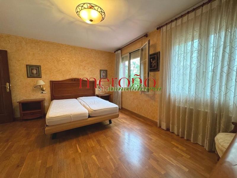 Foto 34651adc-beff-4df3-89f7-89eda1ba3b26. Xalet amb aparcament piscina a Alzabares Elche / Elx