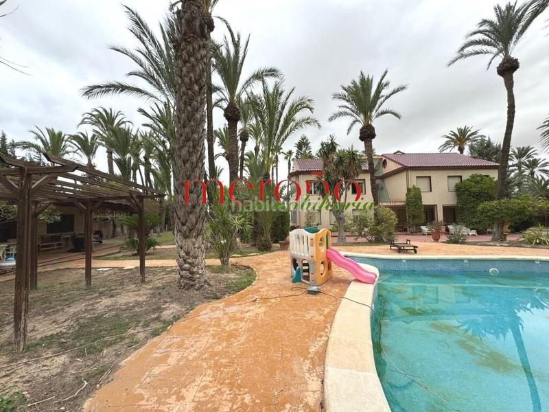 Foto b7a2ab22-de0c-475b-9433-a2b744642d45. Xalet amb aparcament piscina a Alzabares Elche / Elx