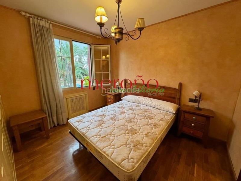 Foto f071d194-04d9-44cd-ab3a-664180295bae. Xalet amb aparcament piscina a Alzabares Elche / Elx