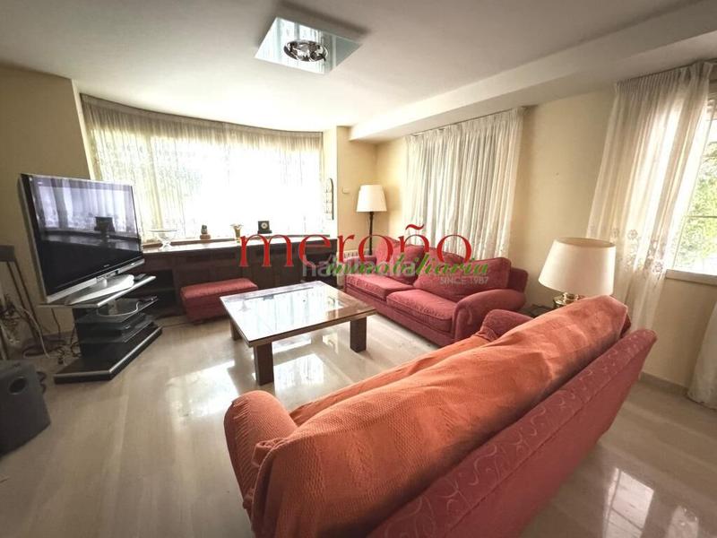 Foto fc5aedc3-b105-4c80-9276-2591c9a6563c. Xalet amb aparcament piscina a Alzabares Elche / Elx