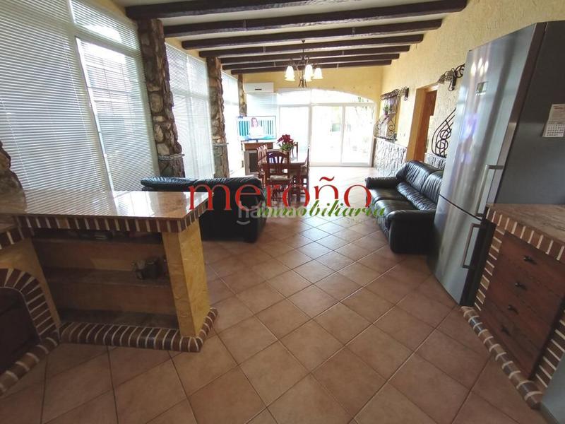 Foto 7620e919-1343-4383-8a12-74e059bdfc04. Miete chalet mit heizung parking pool in Crevillente