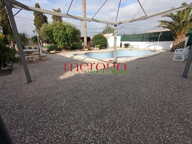Foto 88354f9f-70d3-4069-b371-240b13b28da9. Miete chalet mit heizung parking pool in Crevillente
