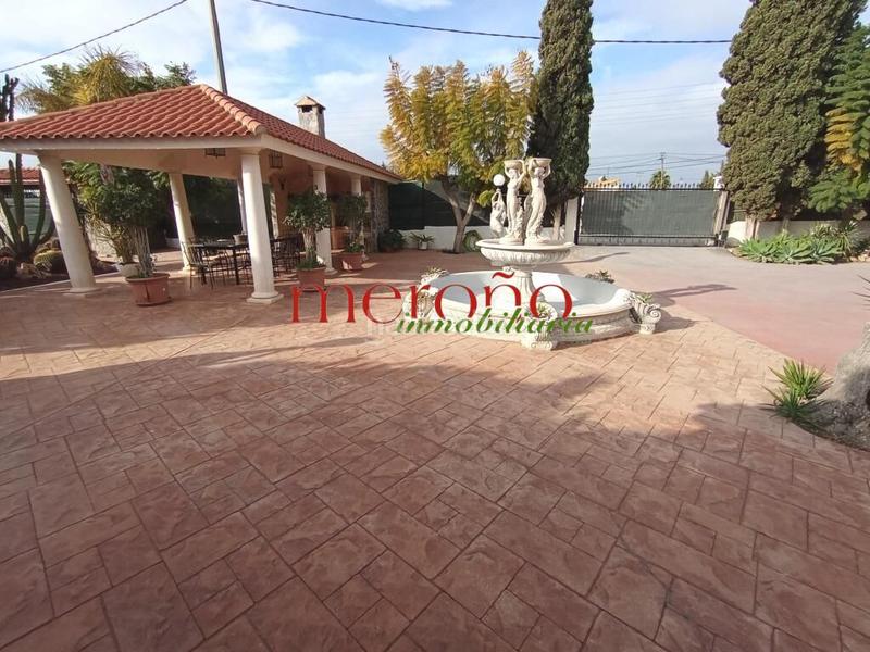 Foto 8db2f2e9-1821-4ee0-a0f8-6a6bf93f0b73. Miete chalet mit heizung parking pool in Crevillente