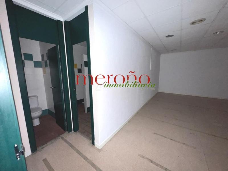 Foto 060a2d6f-5b76-47f9-a32c-9c5cf9fc3bda. Rent office space in Ciutat Esportiva Elche / Elx