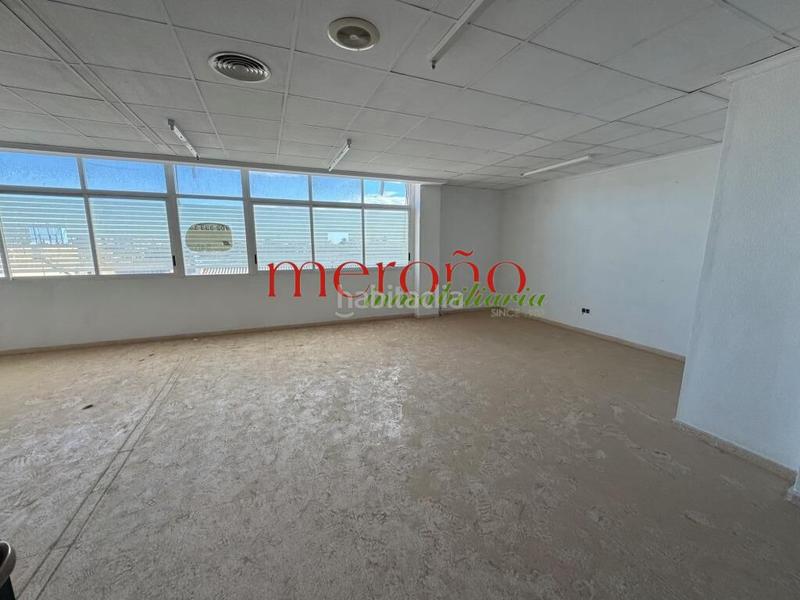 Foto 281724ba-d7eb-4b09-ab2b-854fde0d7f2c. Rent office space in Ciutat Esportiva Elche / Elx