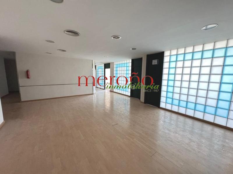 Foto 2f415f11-c0dd-4122-9e39-a765009d2980. Rent office space in Ciutat Esportiva Elche / Elx