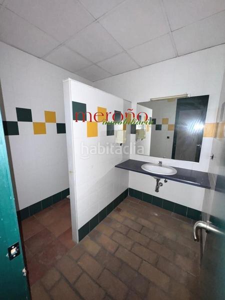 Foto 81e368a0-d006-49f5-8c08-af4c96b9555b. Rent office space in Ciutat Esportiva Elche / Elx